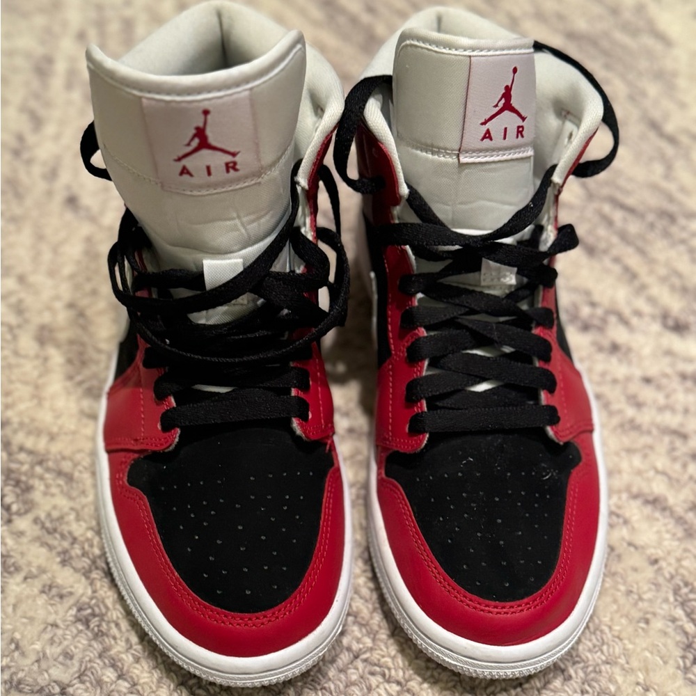 🖤❤️ Air Jordan 1 Mid Womens 8/Mens 6.5 Gym Red Black❤️🖤 Authentic/work once